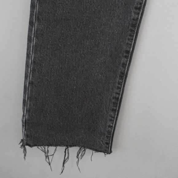 New Levi’s Wedgie Straight Distressed Button Up Raw Hem Jeans in Black size 24 - Picture 7 of 15